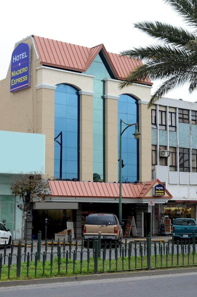 Hotel Madero Express Monterrey Exterior photo